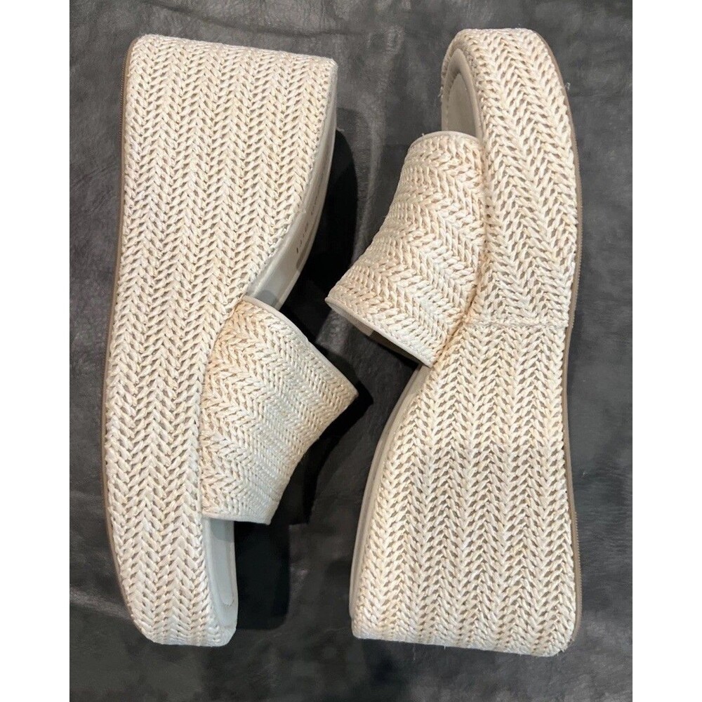 Madden Girl Espadrille Slip On Sandals Sz 9.5 Beige